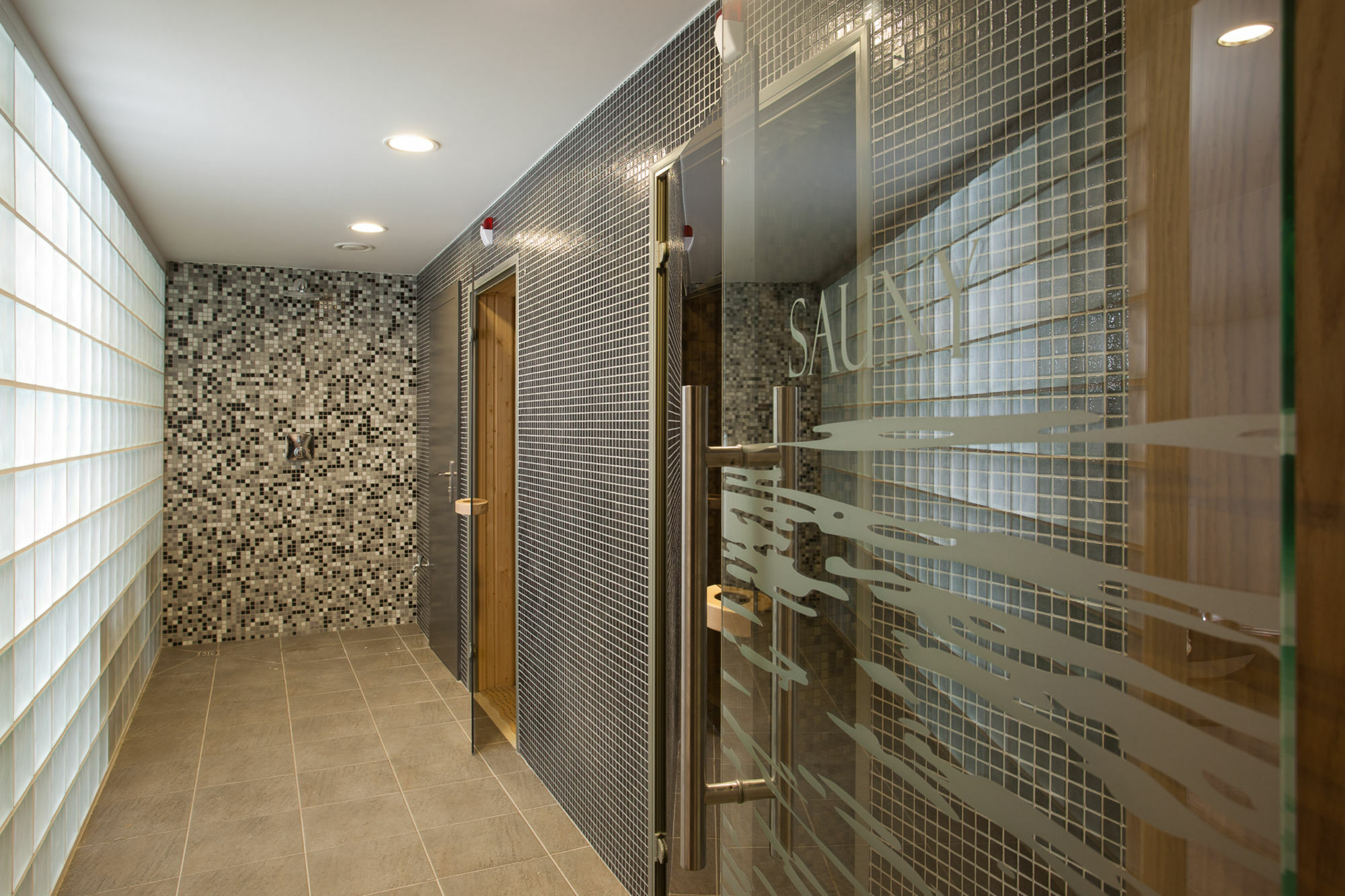 Domotel Waterlane Гданск Екстериор снимка